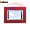 Placca 3 posti colore Rosso China serie Axolute - BTICINO HA4803RC
