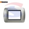 Placca 3 posti color Acciaio serie LivingInternational - BTICINO L4803ACS