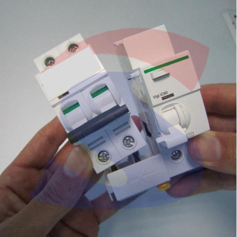 Blocco differenziale aggiuntivo 63 A 30 mA serie D9 - AEG D9463/030