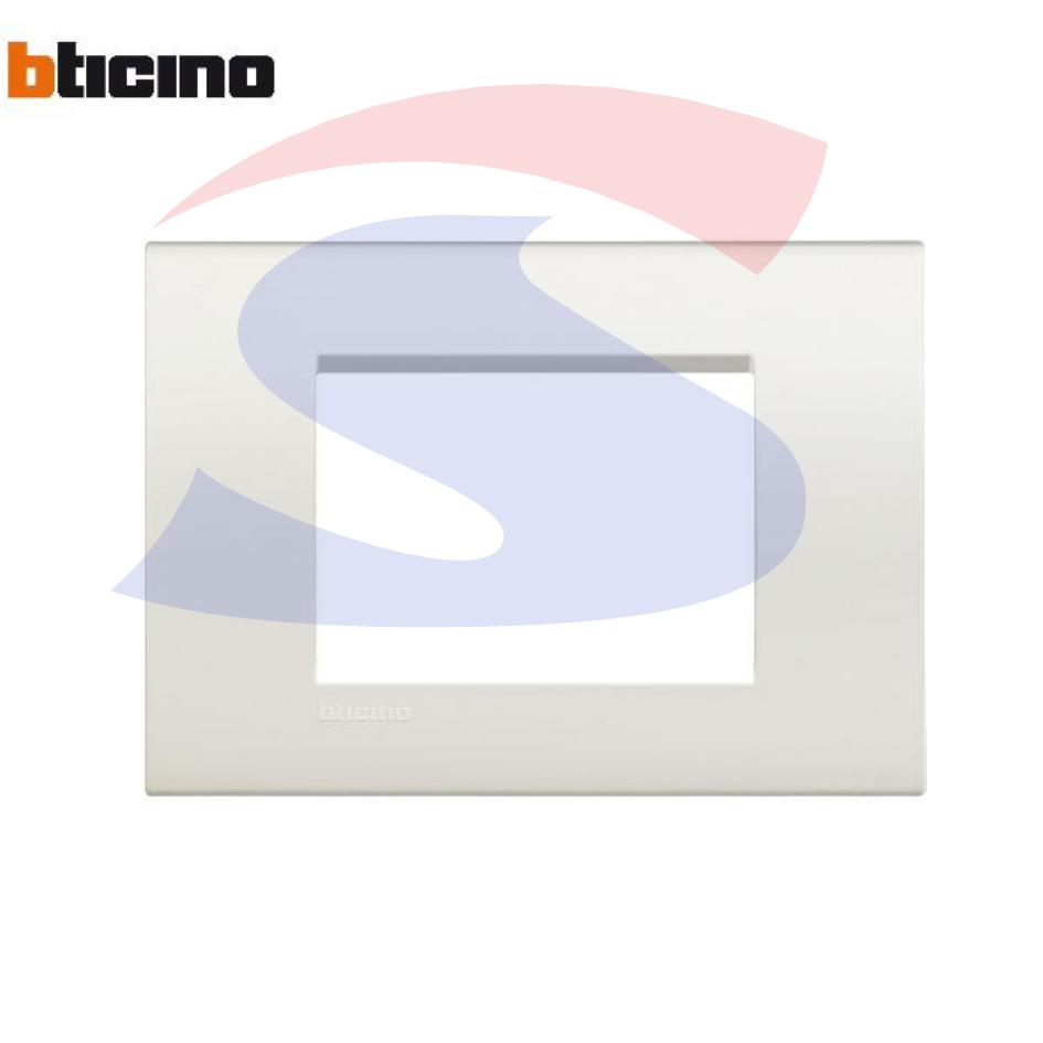 Placca 3 posti colore Bianco serie Livinglight - BTICINO LNA4803BI