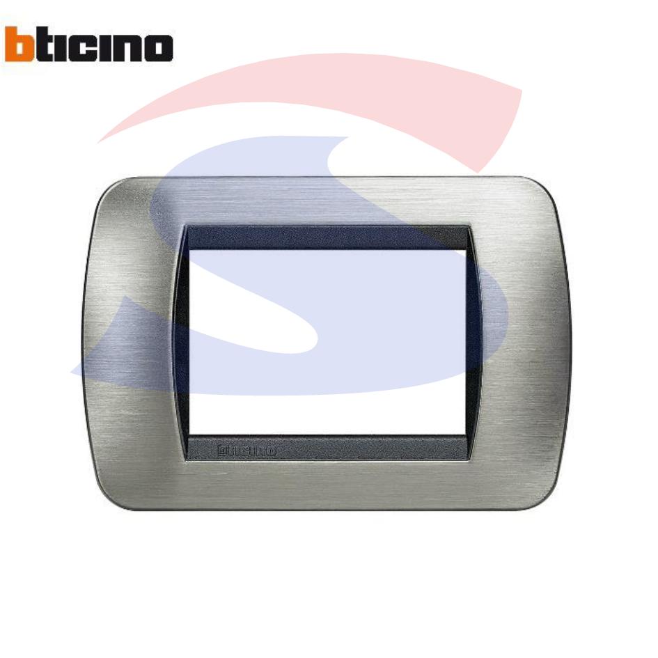 Placca 3 posti color Acciaio serie LivingInternational - BTICINO L4803ACS